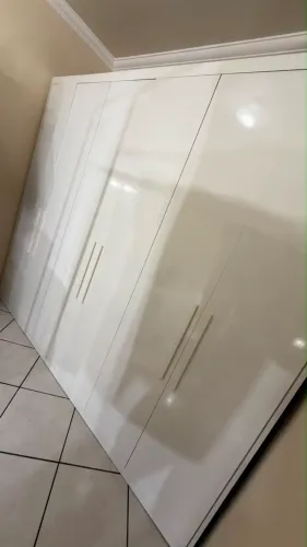 Guarda roupa