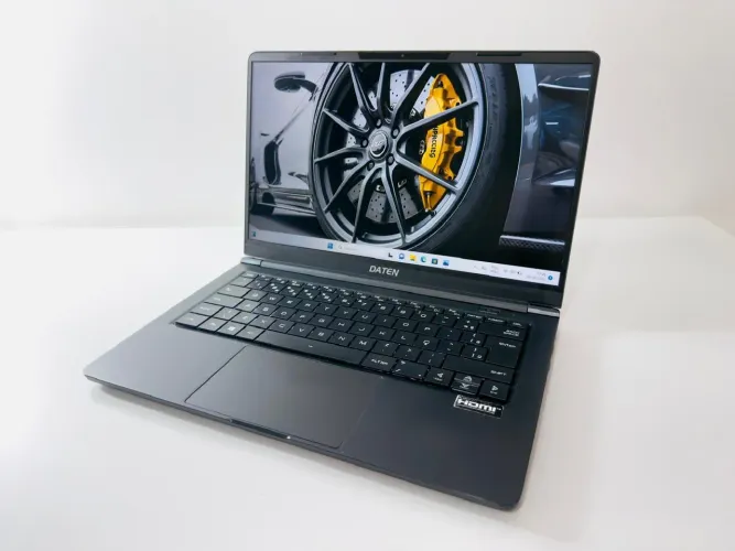 Notebook Daten-Amd Ryzen 3Pro-8GB DDR4-Tela 14 Full HD 