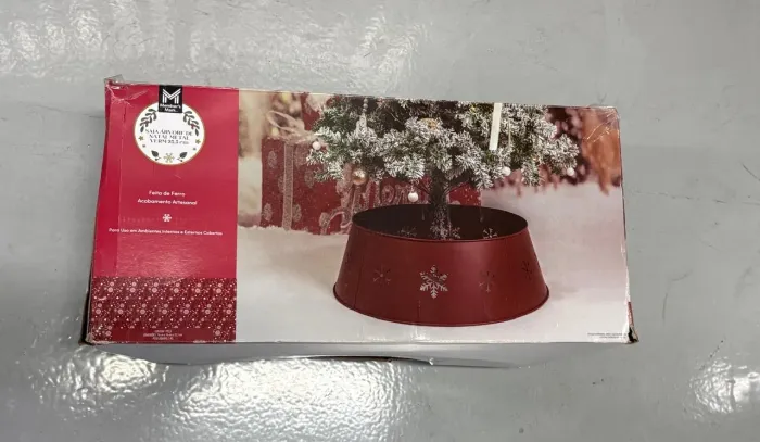 Cobertura de para base de árvore de natal