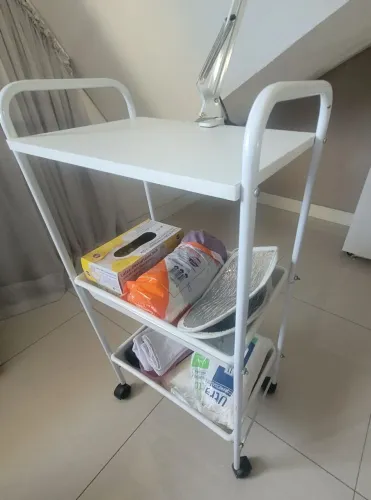 Equipamentos para clínica de estética e fisioterapia.