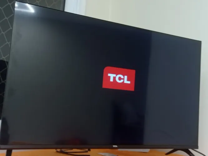 Tv TCL- 32 POLEGADAS- ANDROID TV