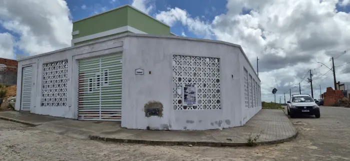 Belíssima Casa no Eduardo Gomes