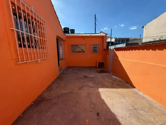 Imóvel para aluguel tem 62 metros quadrados com 2 quartos em Penha de França - São Paulo -