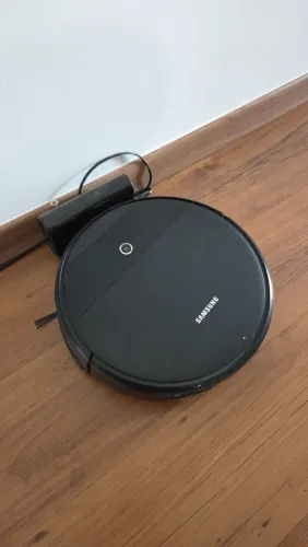 Aspirador Robô Samsung POWERbot-E VR5000RM - Usado