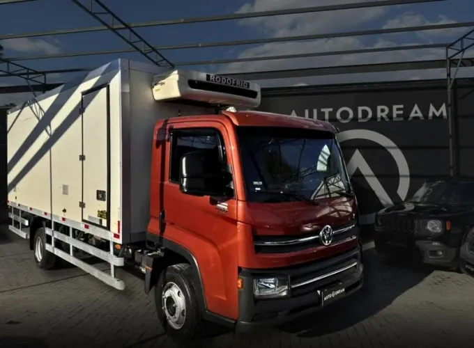 VOLKSWAGEN 11.180 DRC 4X2 2018