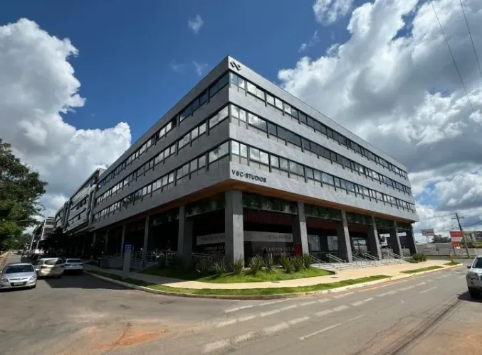 01 Quarto Mobilhado com Terraço