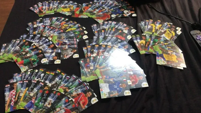 Super Lote de Cards 2014 Com 200 Base Diferentes