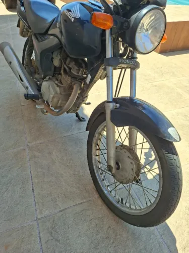 Vendo Fan150 ano 2013