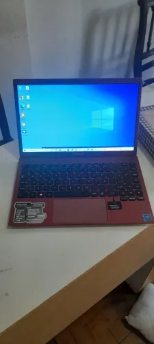 Notebook Positivo (em ótimo estado)
