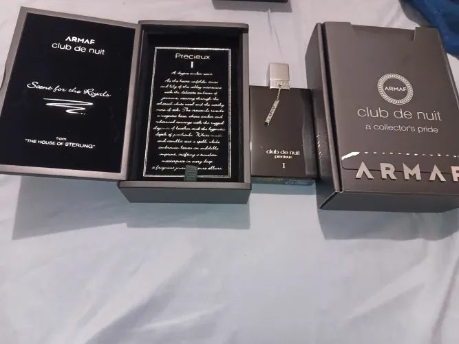 Perfume Club de nuit Precieux muito pouco usado 