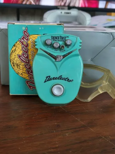 Danelectro French Toast Fuzz Octave