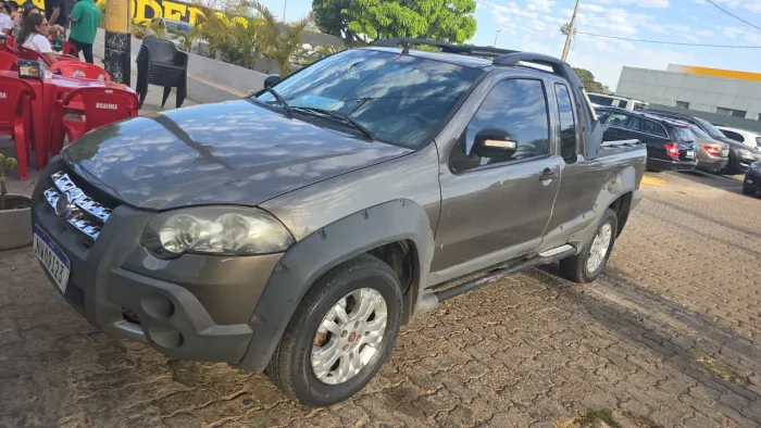 Fiat Strada Adventure 1.8/ 1.8 Locker Flex CE 2011