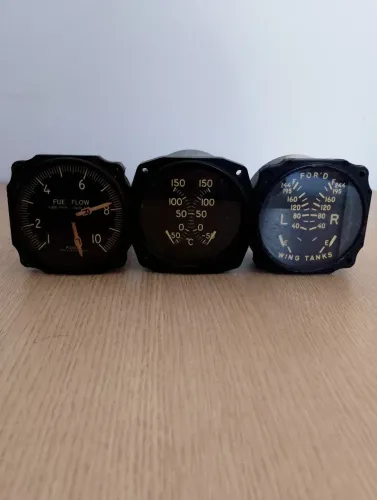 LOTE 3 INSTRUMENTOS AERONÁUTICOS ANTIGOS (PIONEER/VINTAGE)-OPORTUNIDADE
