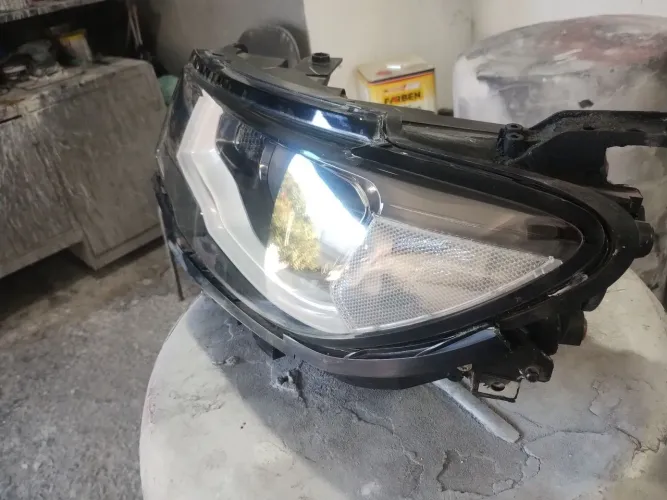 Farol esquerdo do Compass 2019 original usado com todas as lâmpadas de led funcionando