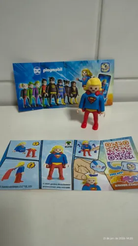 Playmobil DC Super Girl Kinder Ovo