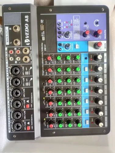 Mesa de som digital 8 canais, com bluetooth e USB