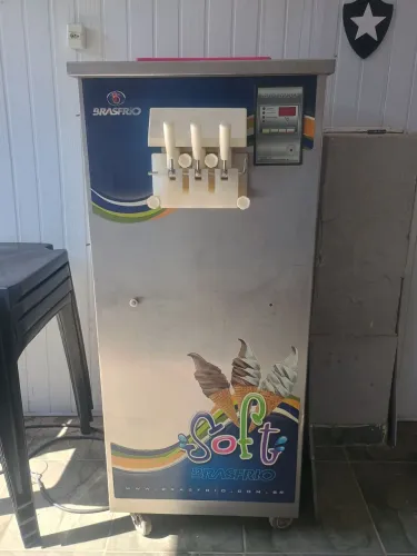 Máquina de sorvete brasfrio soft