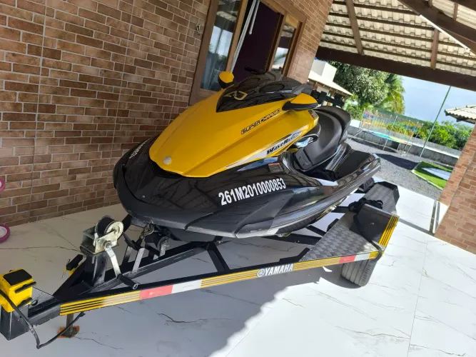 Jet sky Yamaha FZS SHO 1.8