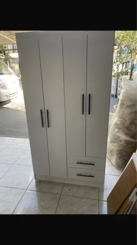 Guarda Roupa 4 Portas NOVO MONTAGEM GRÁTIS 