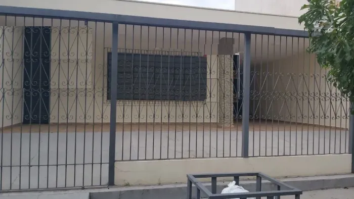 Casa com 3 dormitórios para alugar por R$ 3.500,00/mês - Fragata - Marília/SP