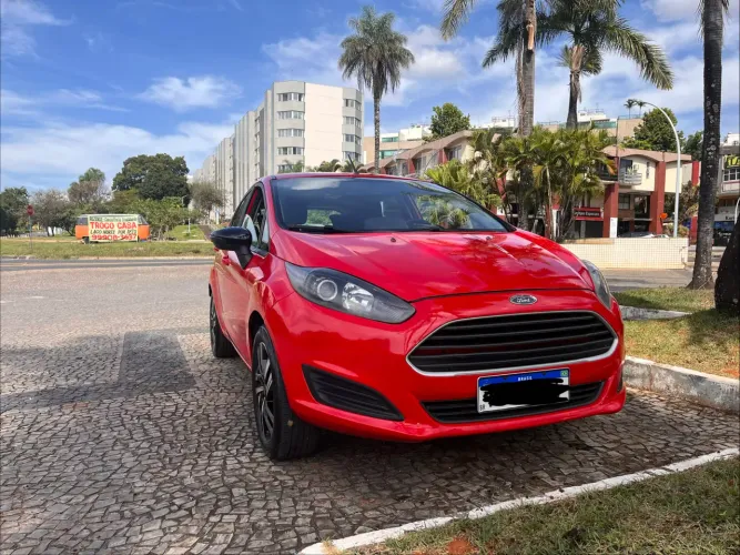 Ford Fiesta 1.5 16V Flex Mec. 5P 2015