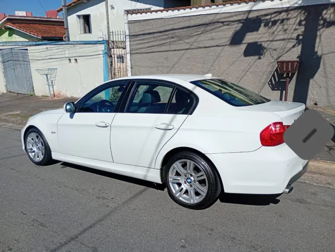 BMW 318I A 2.0 16V 136cv 5P 2012