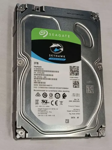 HD Interno Seagate SkyHawk 3TB ST3000VX010 ? Testado e Saudável
