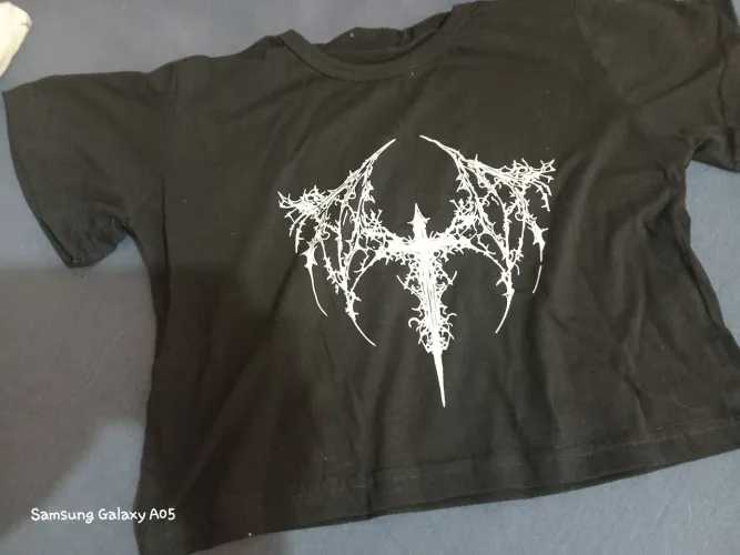 blusa estilo gotico nova (nunca usada) tamanho P preta