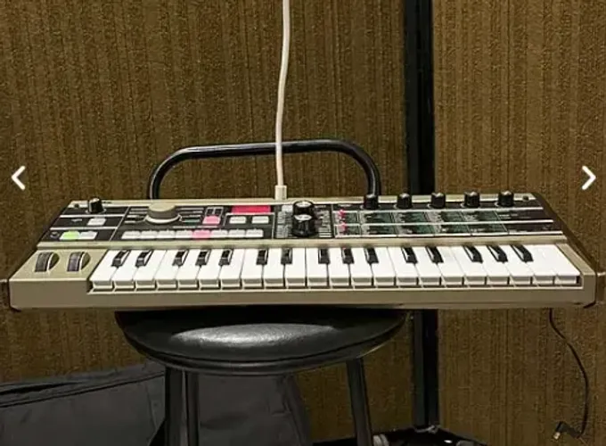 Sintetizador e vocoder Korg microKORG MK-1