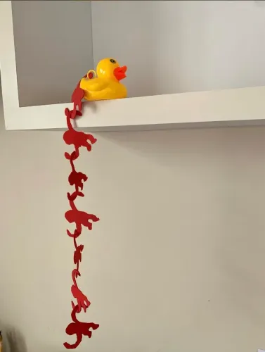 Toy Story patinho e macacos