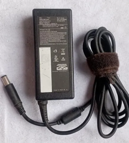CARREGADOR Dell 65W modelo LA65NS2-01