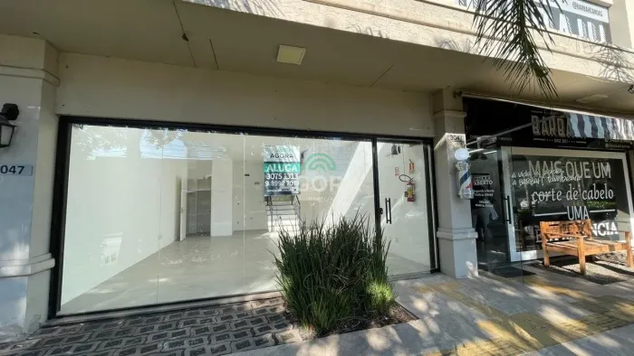 Loja comercial com mezanino excelente localização