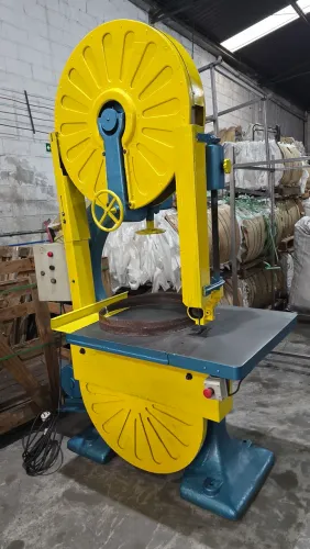 Serra Fita madeira plastico Grande - Completa, com Proteções e Emergência