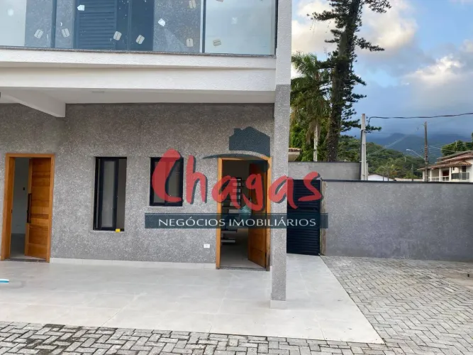 VENDE -SE | CASA ASSOBRADADA EM CONDOMÍNIO | MASSAGUAÇU