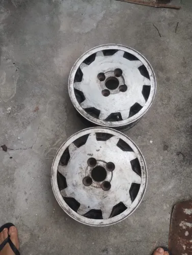 Jogo de roda aro 13 Fiat