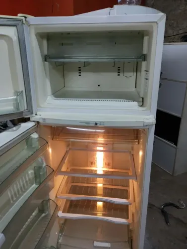 Geladeira frozz fri 
