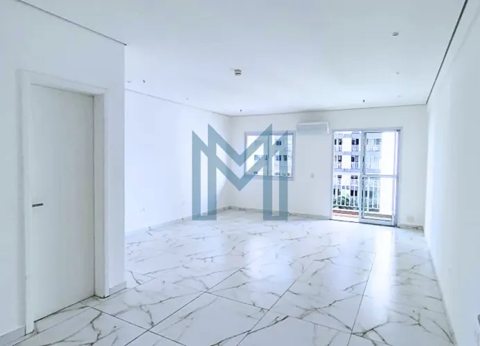 Sala comercial de 41m² em condomínio com estrutura completa, na Vila Mathias, em Santos
