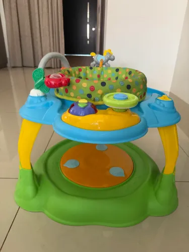 Estação de atividades bebê 