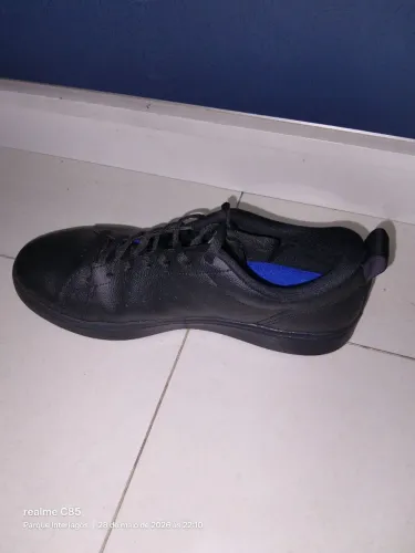 Tênis usado Olympikus preto