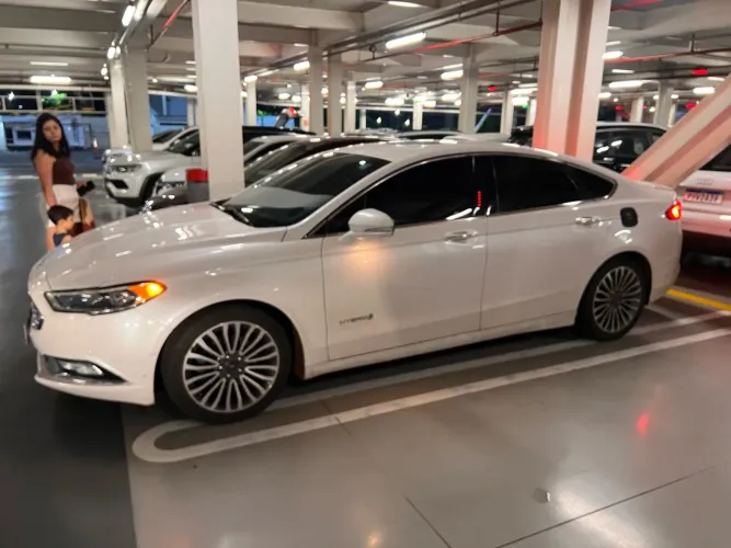 Ford Fusion Titanium Hybrid 2.0 145cv Aut. 2018