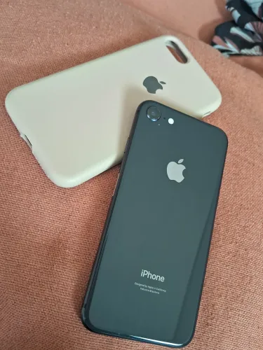 iPhone 8 normal 