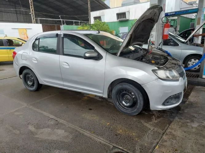 Renault Logan Expres./exp. UP Hi-flex 1.0 16V 4P 2014