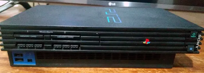 PlayStation 2 Fat (Modelo SCPH-30001) Original - Perfeito!
