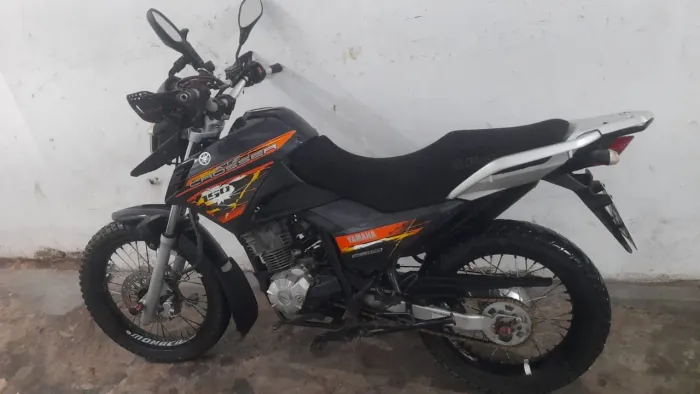 Motocicleta Yamaha Stz