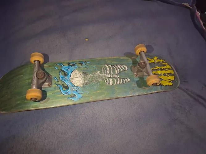 Skate profissionl/ maple canadense milk
