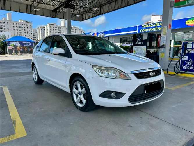 Ford Focus 1.6 S/se/se Plus Flex 8v/16v 5P 2013