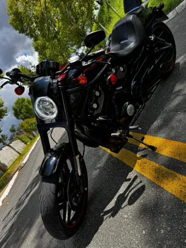 Harley vrod nigth 2014