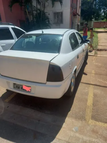 Chevrolet Astra Sedan/ GL Sedan 1.8 MPFI 4P (álcool) 2002