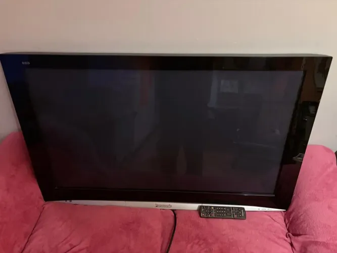 TV Panasonic Plasma 42" Viera Full HD TH-42PY85LB - Perfeito Estado
