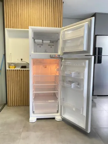 GELADEIRA BRASTEMP FROSTFREE 220V 400L FUNCIONANDO PERFEITAMENTE